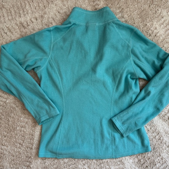 The North Face quarter zip women’s fleece pullover - Picture 3 of 3